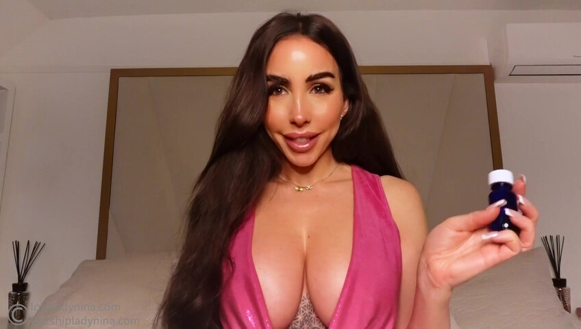 Lady Nina - Good little dummy for step-mommy