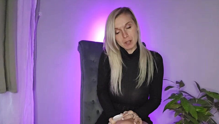 Lexi Snow - Step-Mommy Therapist Shrinks You