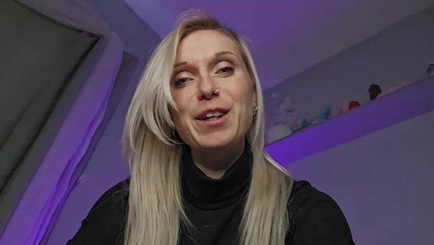 Lexi Snow - Step-Mommy Therapist Shrinks You