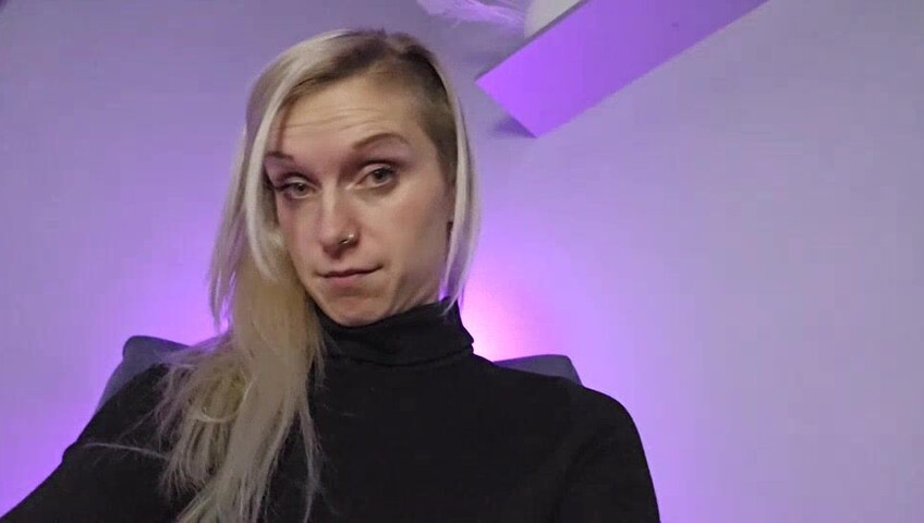 Lexi Snow - Step-Mommy Therapist Shrinks You
