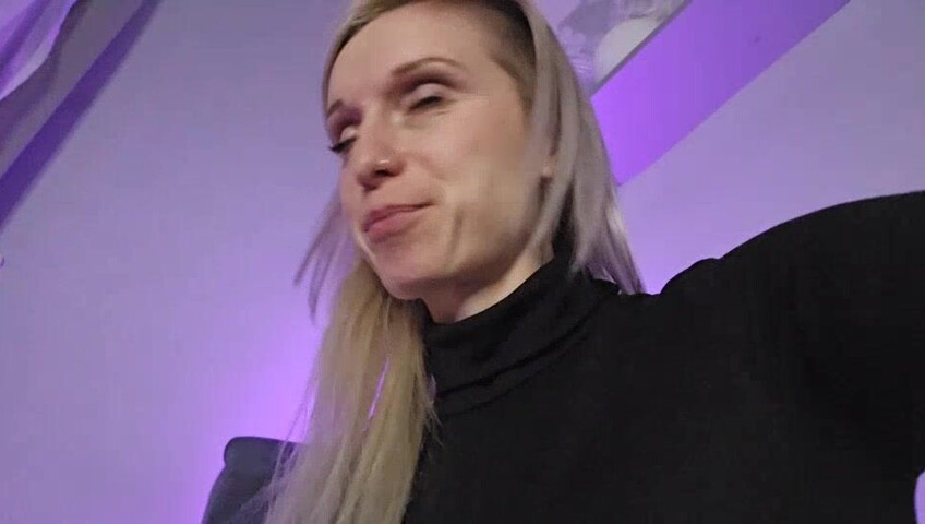 Lexi Snow - Step-Mommy Therapist Shrinks You