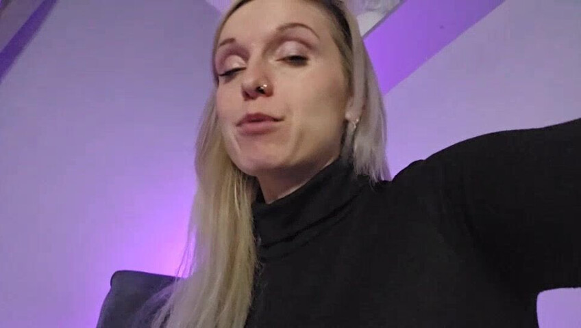 Lexi Snow - Step-Mommy Therapist Shrinks You