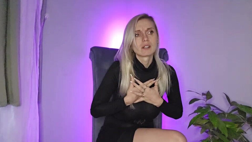 Lexi Snow - Step-Mommy Therapist Shrinks You