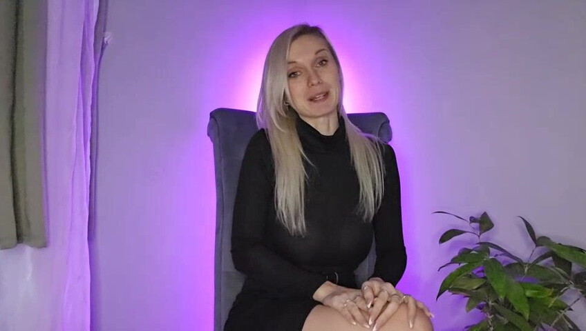 Lexi Snow - Step-Mommy Therapist Shrinks You