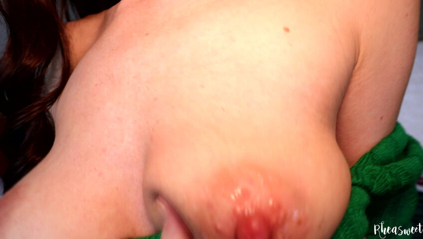 Rhea Sweet - Step-Mommys Kissing Lesson