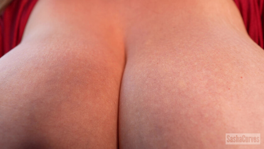 Sasha Curves - Smothered For Being Too Short