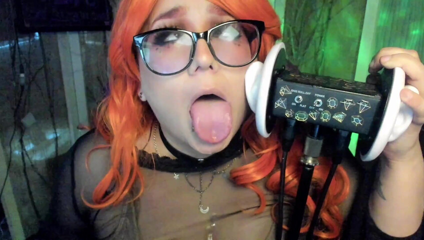 PekeASMR - Ear Licking