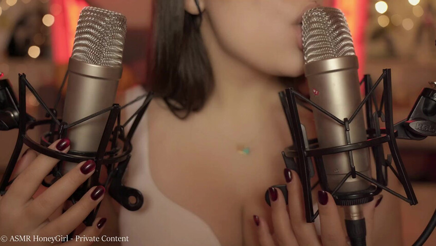 ASMR HoneyGirl - 16 March 2026 - Gentle and soft licking