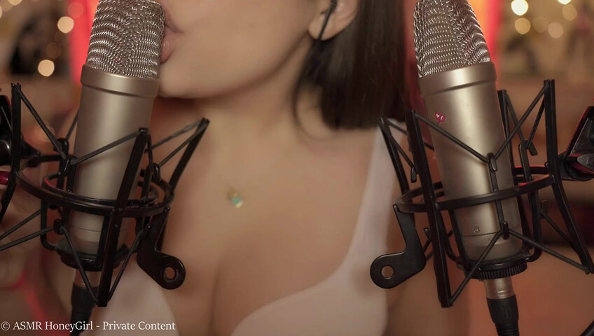 ASMR HoneyGirl - 16 March 2026 - Gentle and soft licking