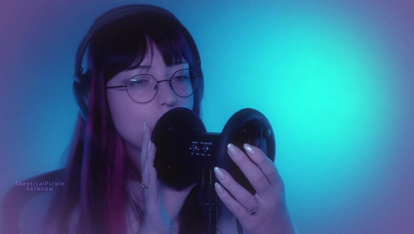 Skepticalpickle ASMR - 25 de noviembre de 2025 - Chupeteo agresivo de orejas (nivel dorado)