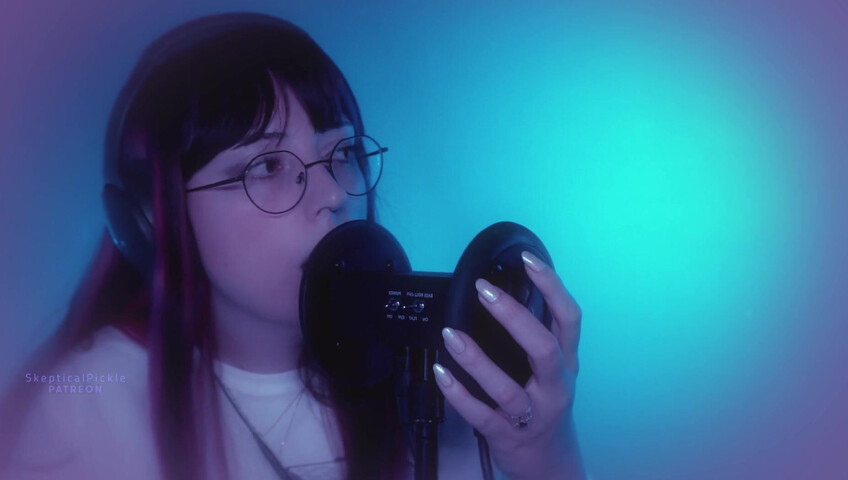 Skepticalpickle ASMR - 25 de noviembre de 2025 - Chupeteo agresivo de orejas (nivel dorado)