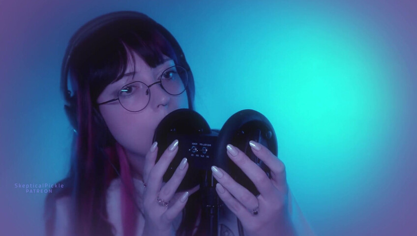 Skepticalpickle ASMR - 25 de noviembre de 2025 - Chupeteo agresivo de orejas (nivel dorado)