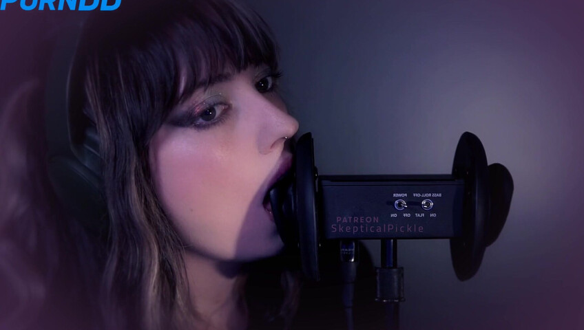 SkepticalPickle ASMR - 22 Aug 2025 - Eyes Closed Ear Licking