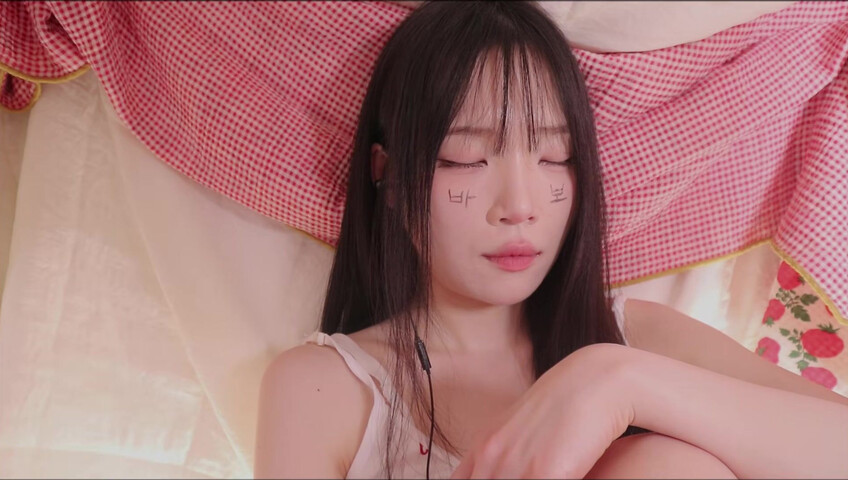 [ASMR]nara_나라 - 7 May 2026 - Come Under the Blanket | Soft Whispering​