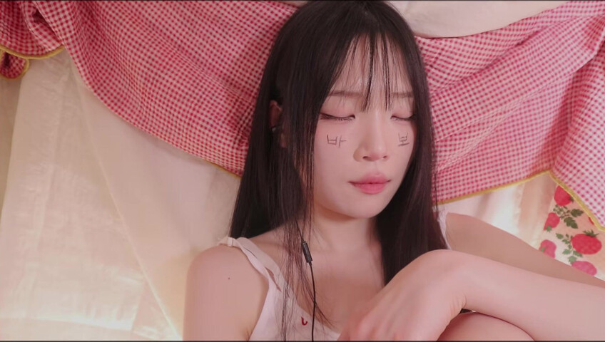 [ASMR]nara_나라 - 7 May 2026 - Come Under the Blanket | Soft Whispering​