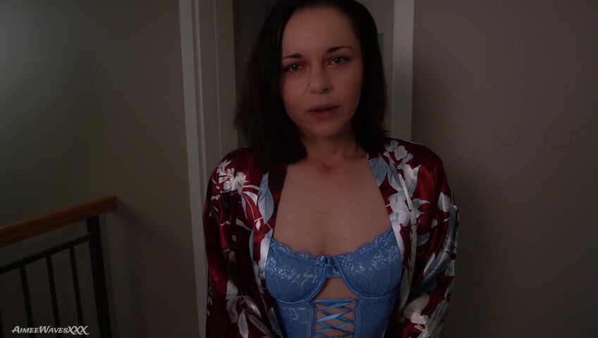 AimeeWavesXXX - stepMommy Won't Let you Go