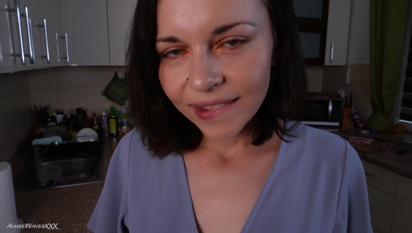 AimeeWavesXXX - stepMommy Won't Let you Go
