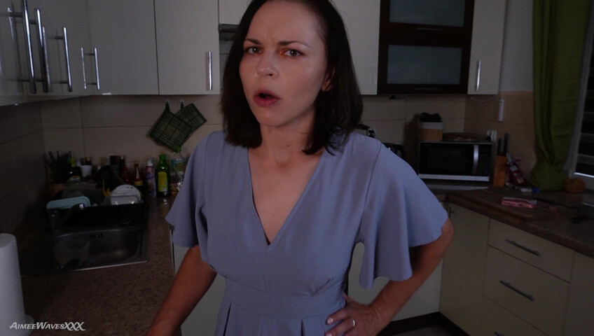 AimeeWavesXXX - stepMommy Won't Let you Go