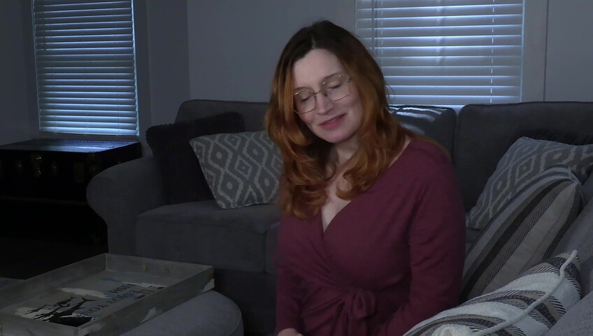 Bettie Bondage - Size Queen Step Mom