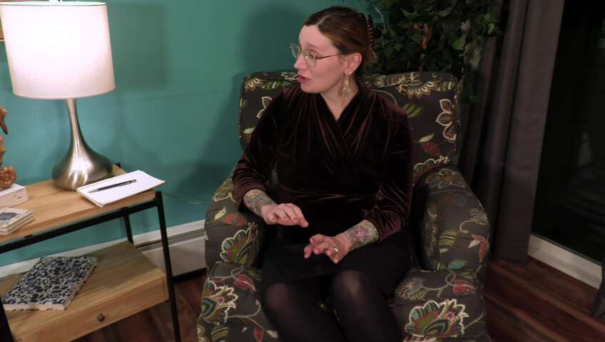 Bettie Bondage - Therapist Encourages the Taboo