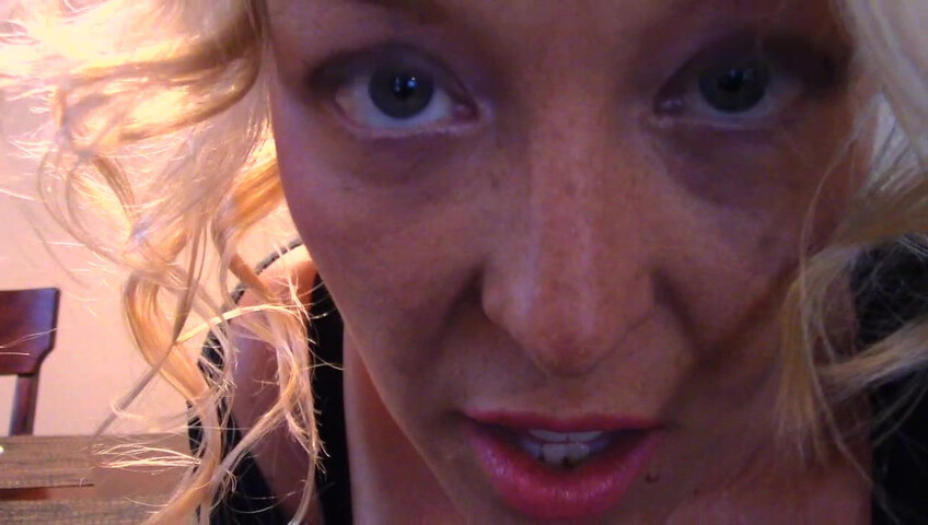 Dirty Princess - Virtual Sex with step-Mom POV