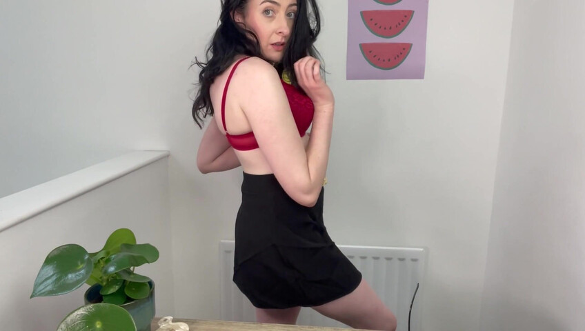 Irish Skylar - You Cant Resist Fucking Your Irish Mom