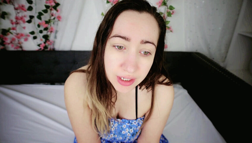 Lalunalewd - Mommy Begs for a Breeding