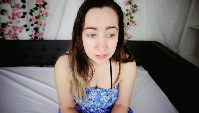 Lalunalewd - Mommy Begs for a Breeding