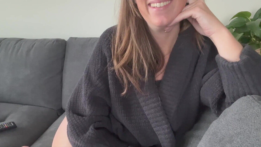 Nicolette Bloom - Son Humps His Mommys Pussy