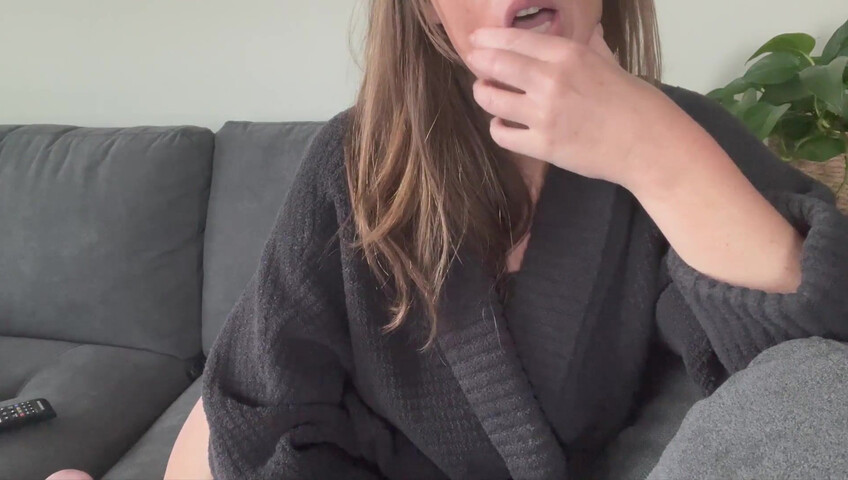 Nicolette Bloom - Son Humps His Mommys Pussy