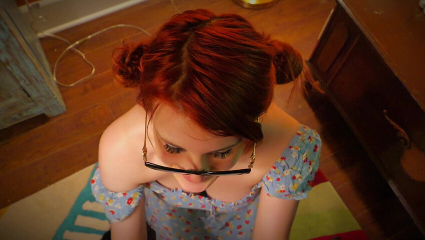 Olive Wood - Sis Needs You to Help Mommy
