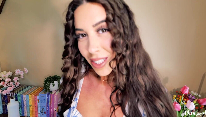 Rhea Sweet - Mommy Begs For It