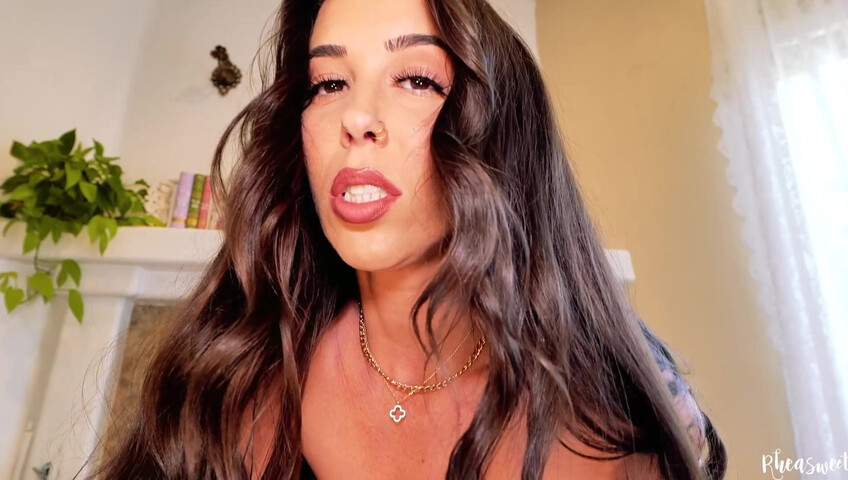 Rhea Sweet - Mommy Begs For It