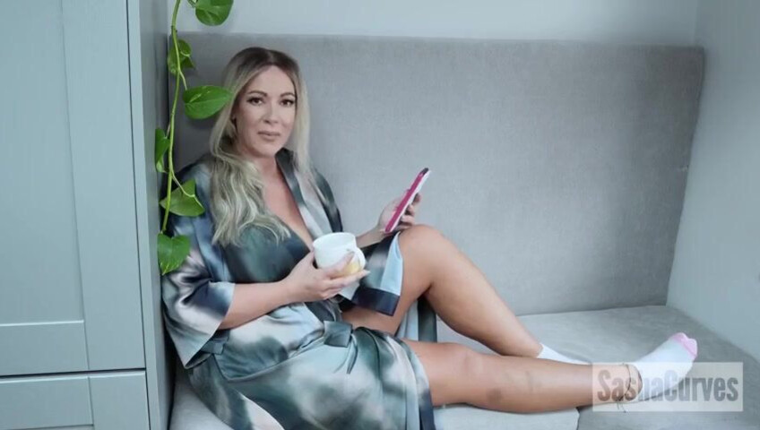 Sasha Curves - Mother Knows Best - What Happened To Mommy