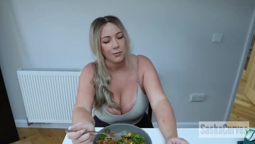 Sasha Curves - Mother Knows Best - What Happened To Mommy