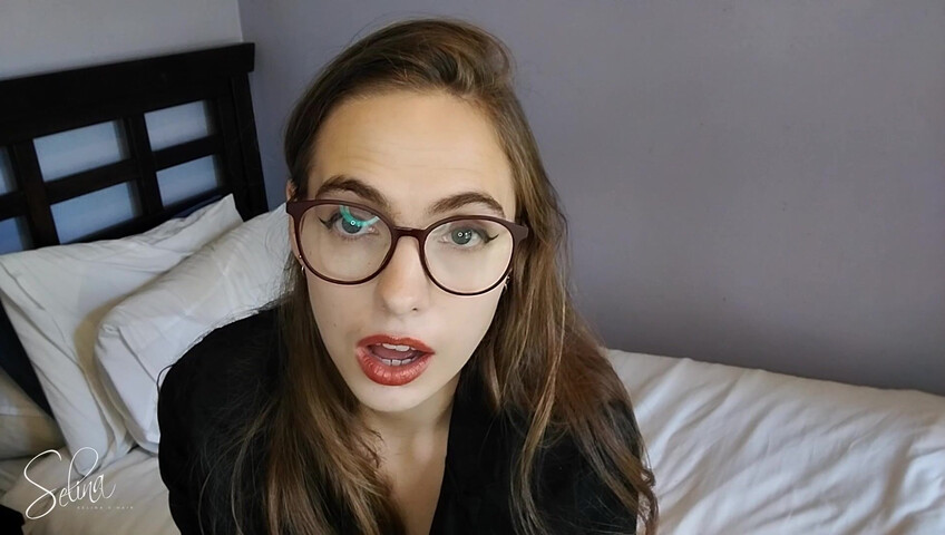 Selina O Hair - Cheating Mommy Wants Your Small Cock