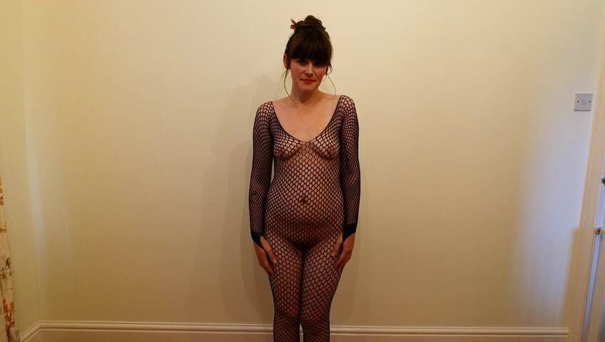 Sydney Harwin - MOMMY, THE SIMULATION AND EVERYTHING AFTER
