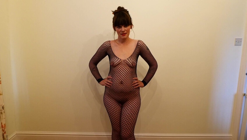 Sydney Harwin - MOMMY, THE SIMULATION AND EVERYTHING AFTER