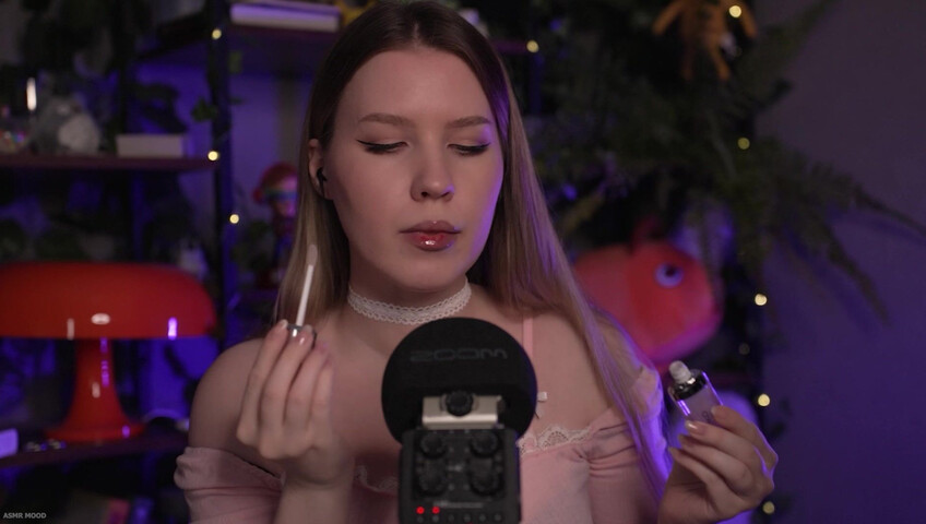 Mood ASMR - 10 May 2026 - ASMR 100 Layers of Lip Gloss | Mouth Sounds