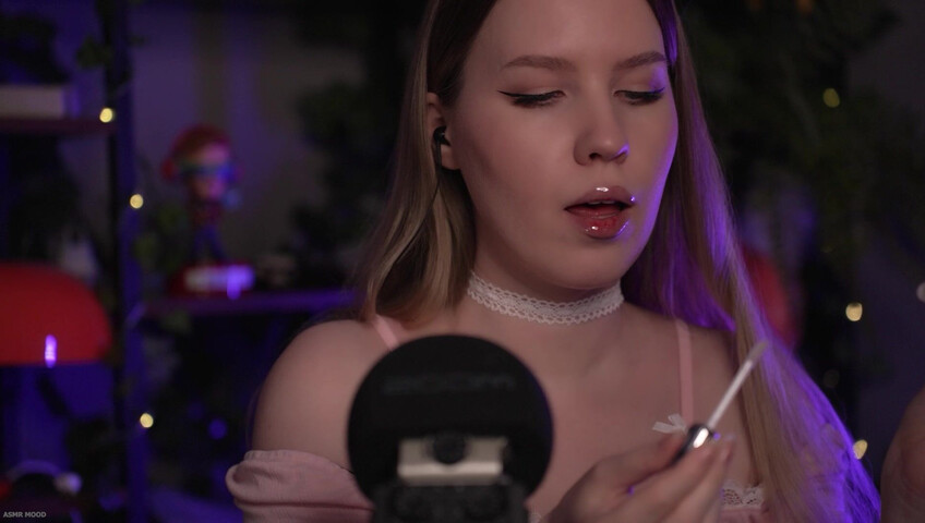 Mood ASMR - 10 May 2026 - ASMR 100 Layers of Lip Gloss | Mouth Sounds