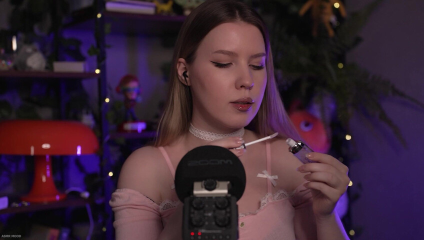 Mood ASMR - 10 May 2026 - ASMR 100 Layers of Lip Gloss | Mouth Sounds