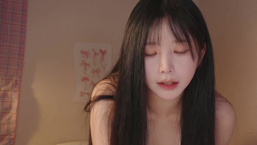 ASMR Yoon Ying - 10 May 2026 - Lotion Massage to Soothe My Younger Boyfriend Who Can’t Sleep | 잠 못드는 연하남친 달래주는 로션마사지