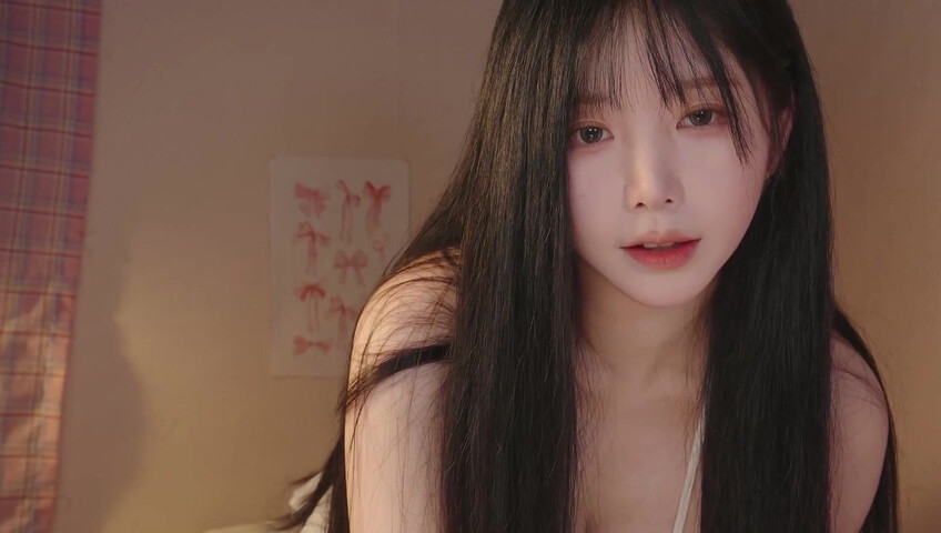 ASMR Yoon Ying - 10 May 2026 - Lotion Massage to Soothe My Younger Boyfriend Who Can’t Sleep | 잠 못드는 연하남친 달래주는 로션마사지