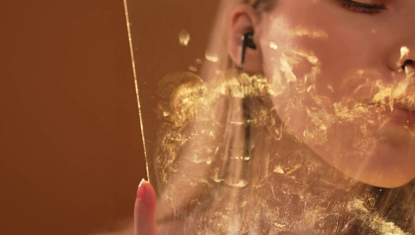 ASMR MOOD - Searing kisses