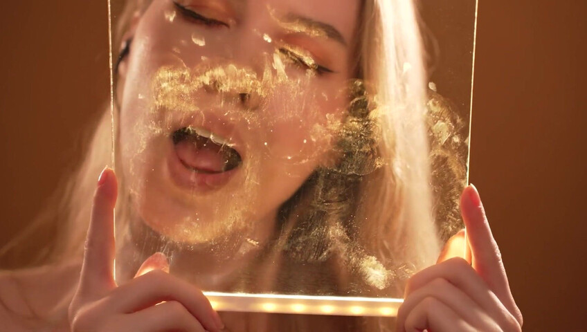 ASMR MOOD - Searing kisses