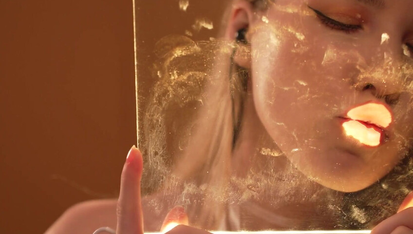 ASMR MOOD - Searing kisses