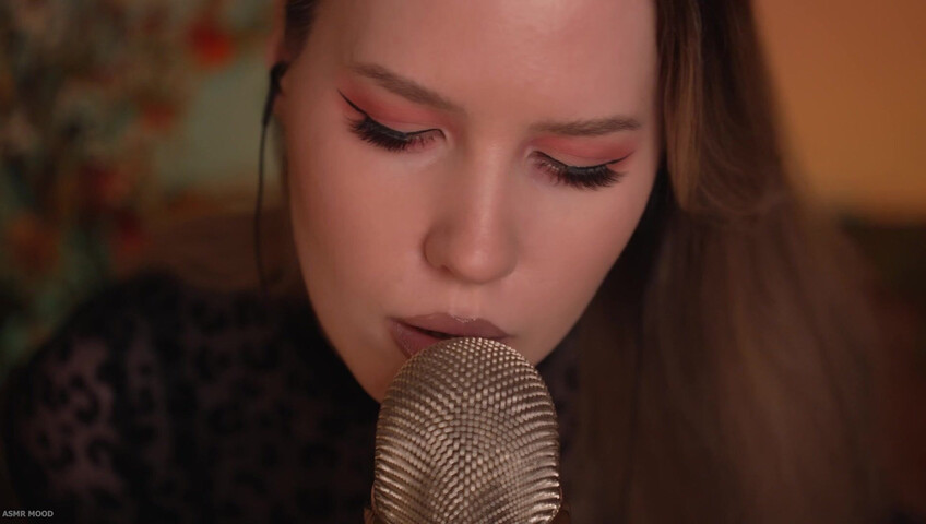 ASMR MOOD - Mic Scratching & Licking, Very Close