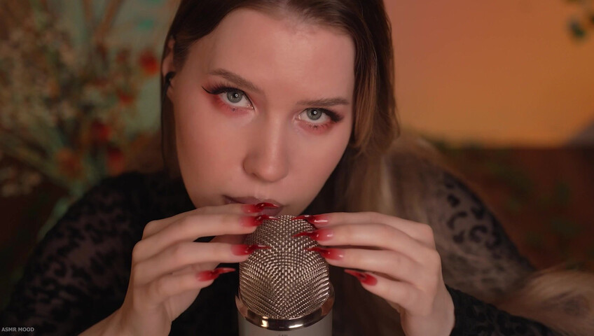 ASMR MOOD - Mic Scratching & Licking, Very Close
