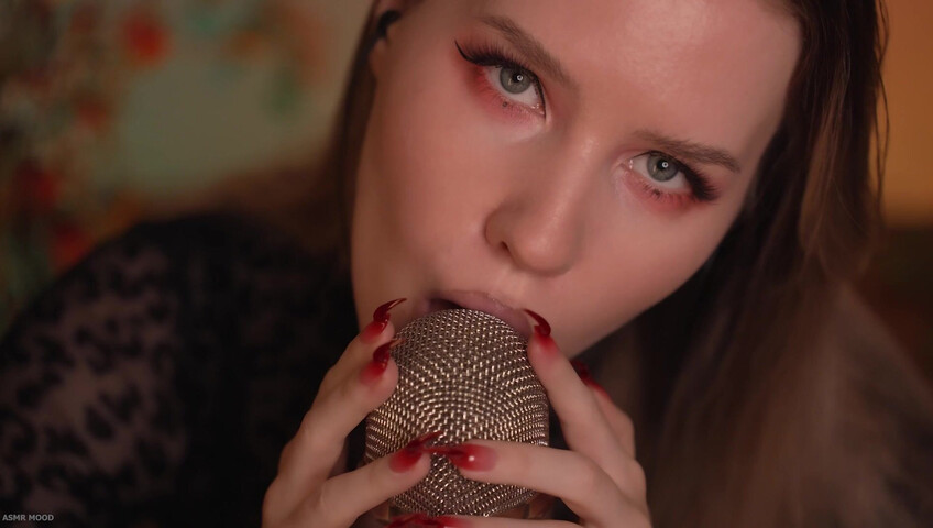 ASMR MOOD - Mic Scratching & Licking, Very Close