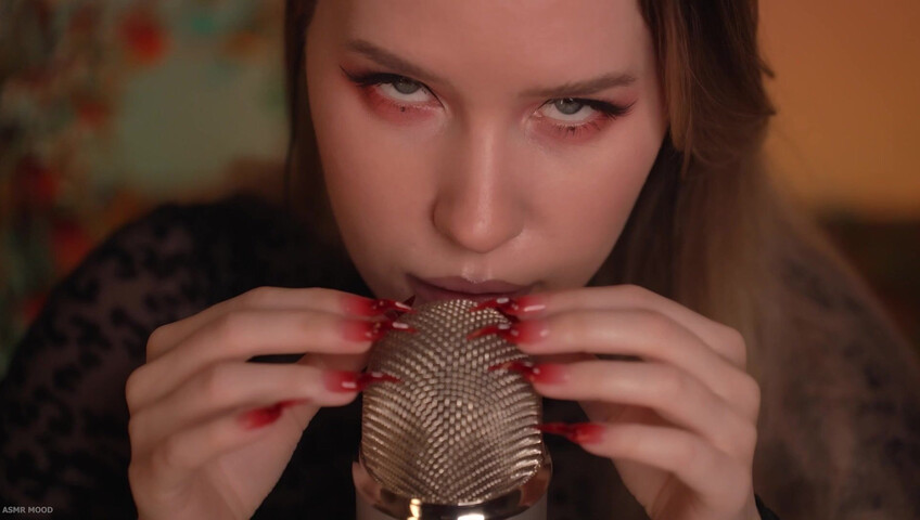 ASMR MOOD - Mic Scratching & Licking, Very Close